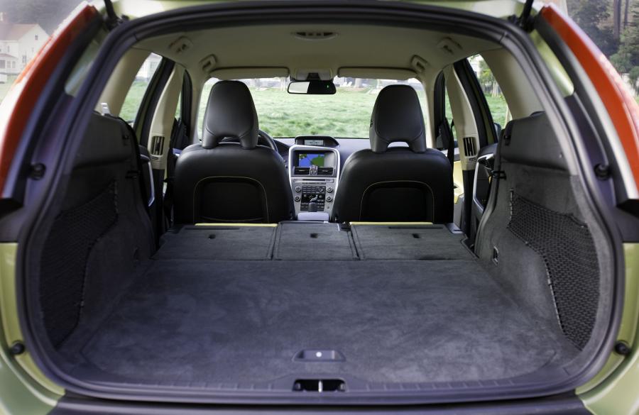  Volvo XC60 2008 года  (фото 181 из 210)